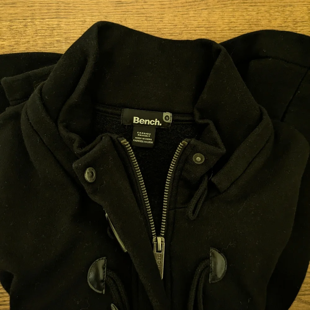 Bench Jacket - Picture 3 of 3